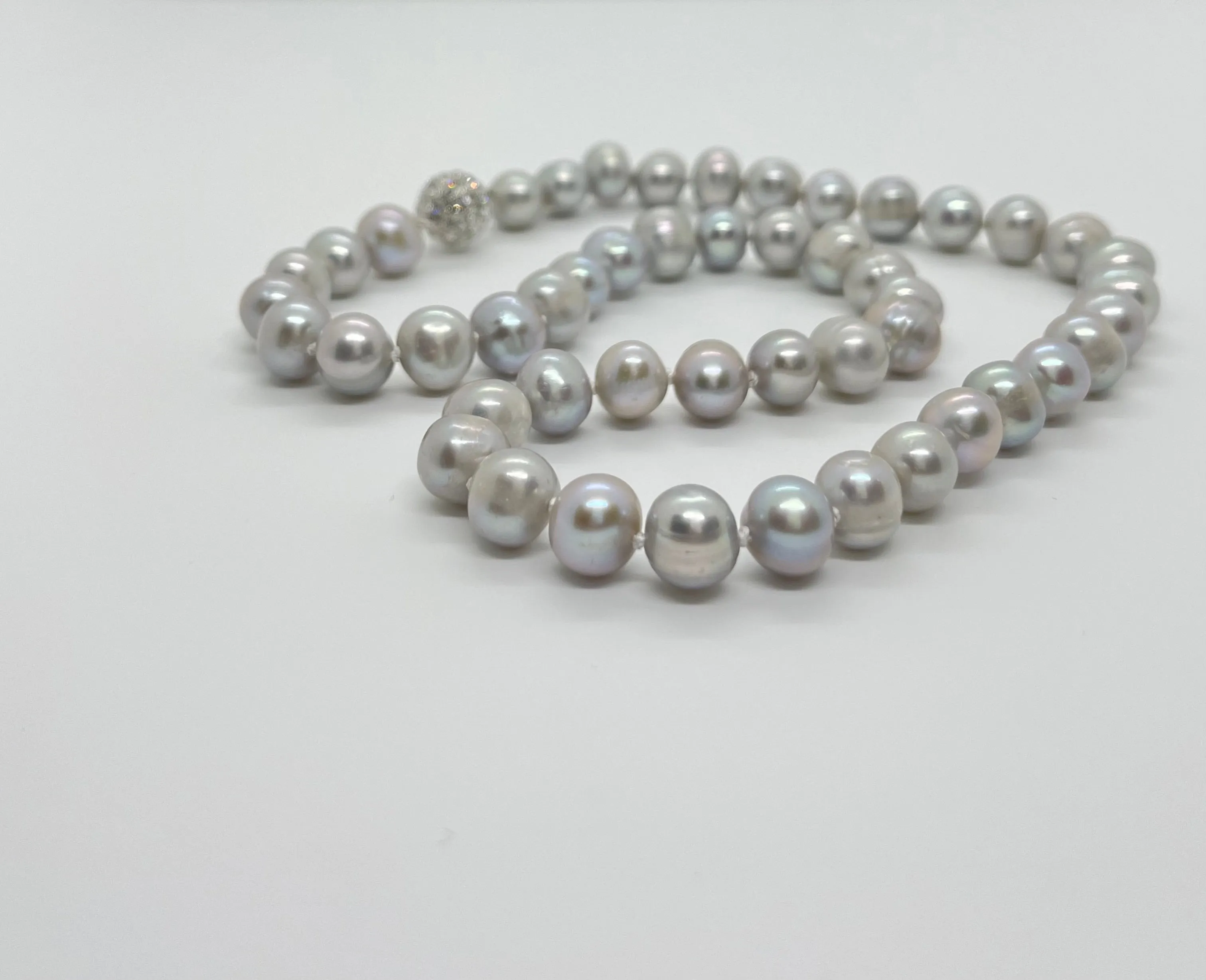 8-10mm Freshwater Pearl with screwed Clasp Necklace