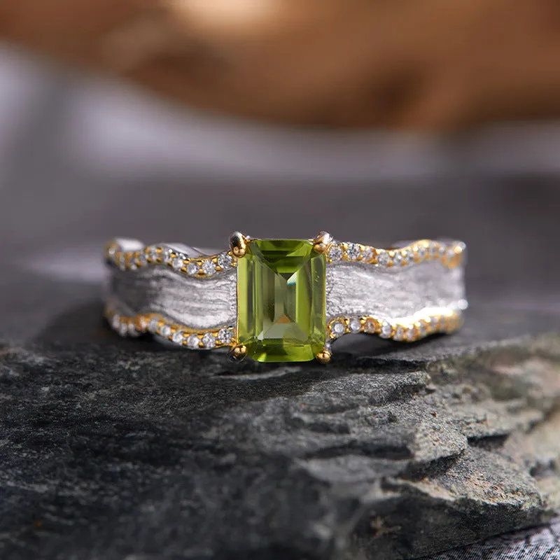 925V Silver Natural Peridot Frosted Open Ring