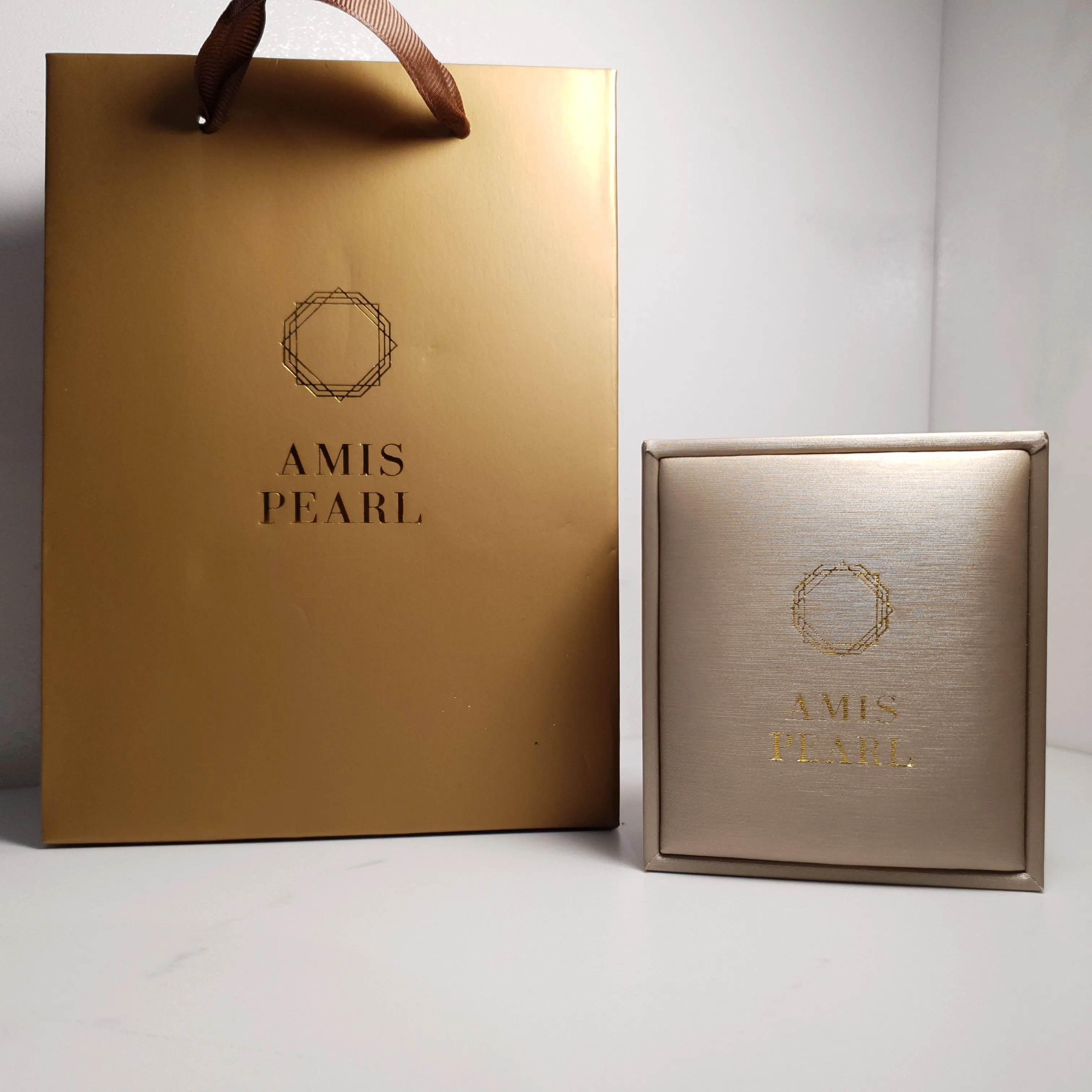 Akoya Pearl & Whale Tail Pendant   Chain, 18K Yellow Gold