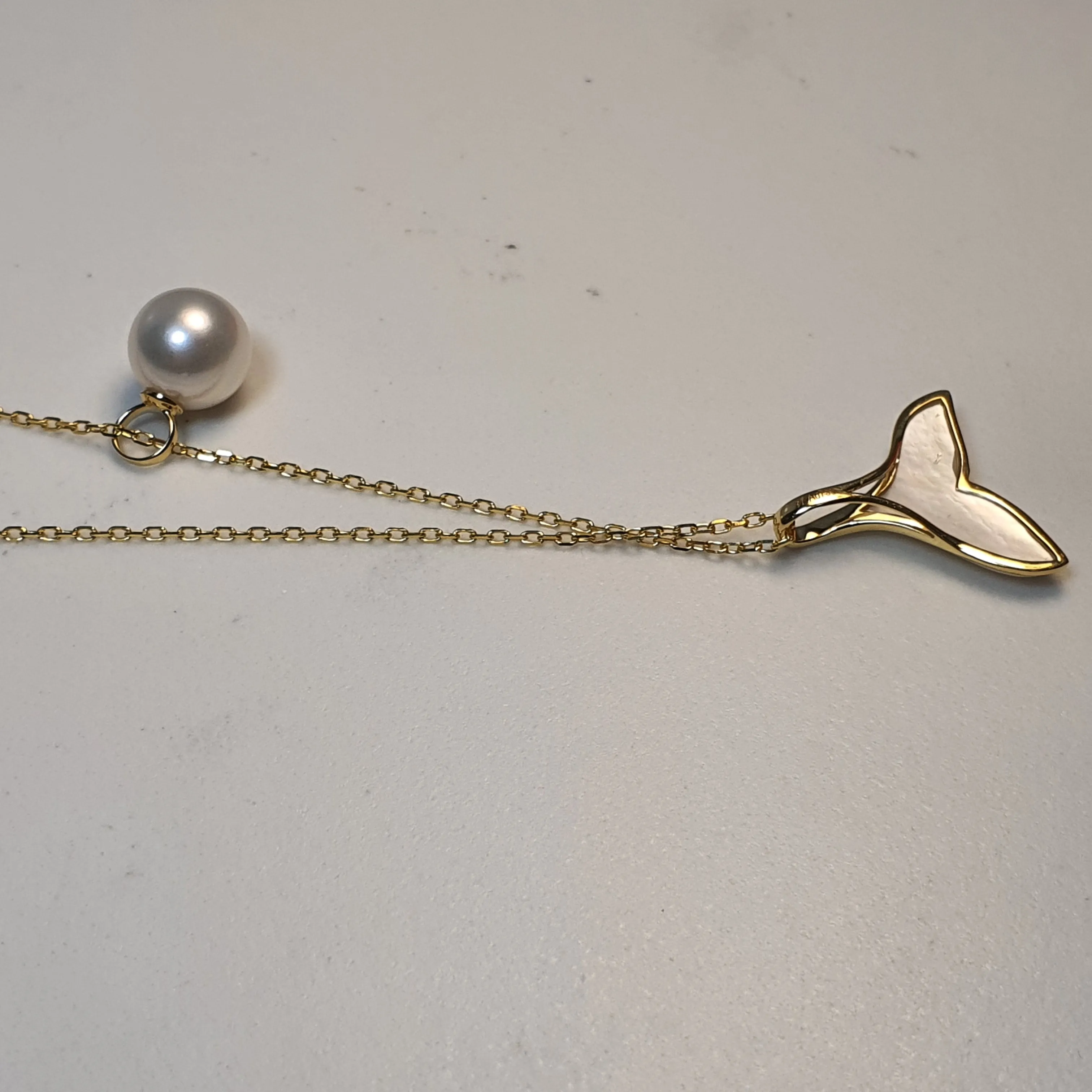 Akoya Pearl & Whale Tail Pendant   Chain, 18K Yellow Gold