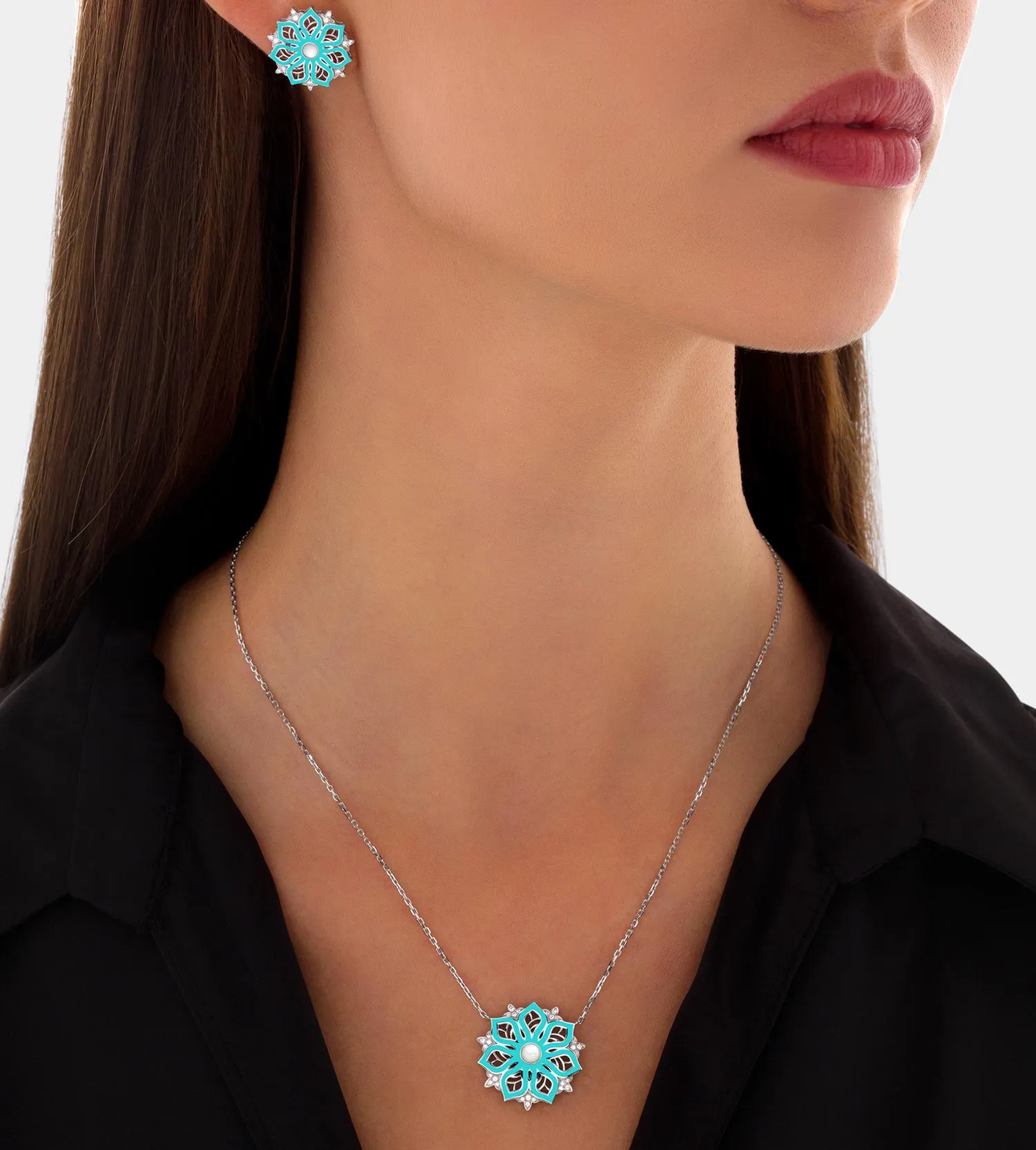 Aura bloom mother of pearl blue