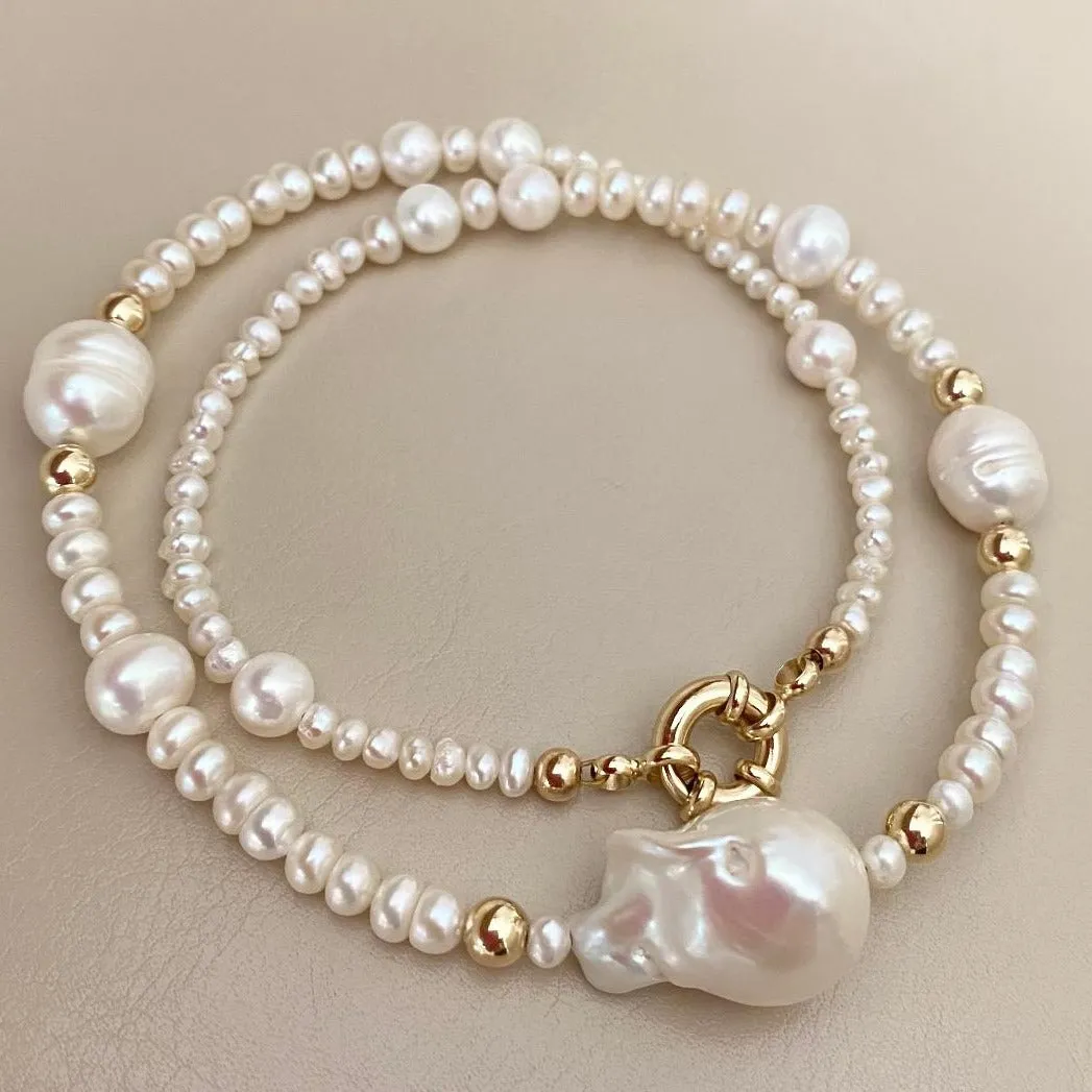 Baroque Pearl Necklace - Sissi