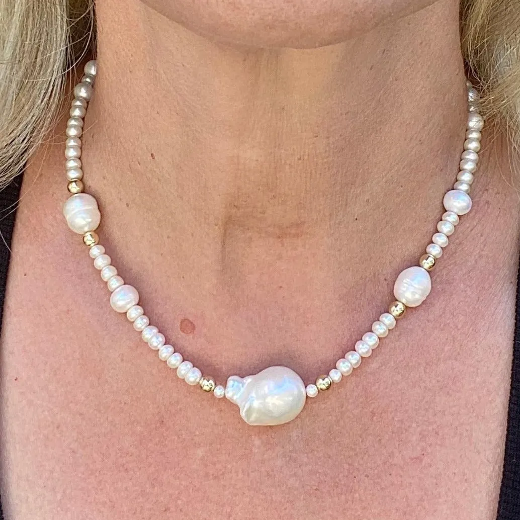 Baroque Pearl Necklace - Sissi