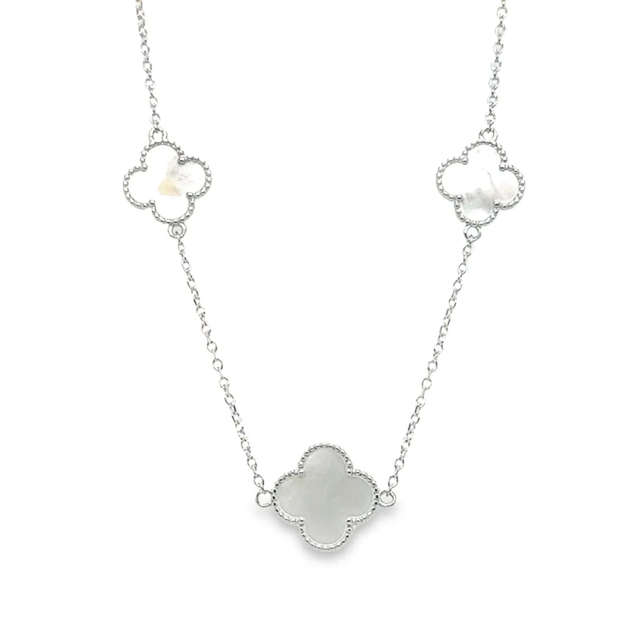 CA171 White Flower Clover Necklace 7 Pearl Clovers