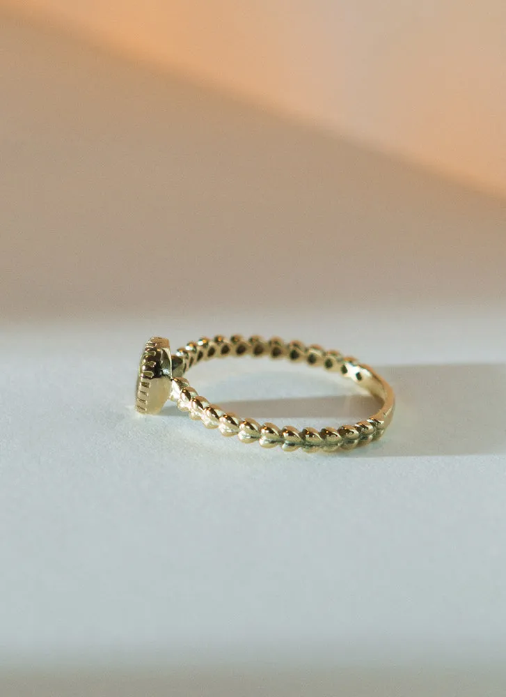 Caes peridot august birthstone ring 14k gold
