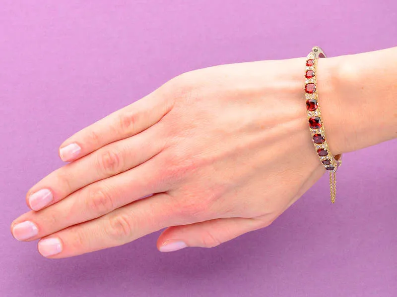 Edwardian Garnet & Rose Cut Diamond Bangle