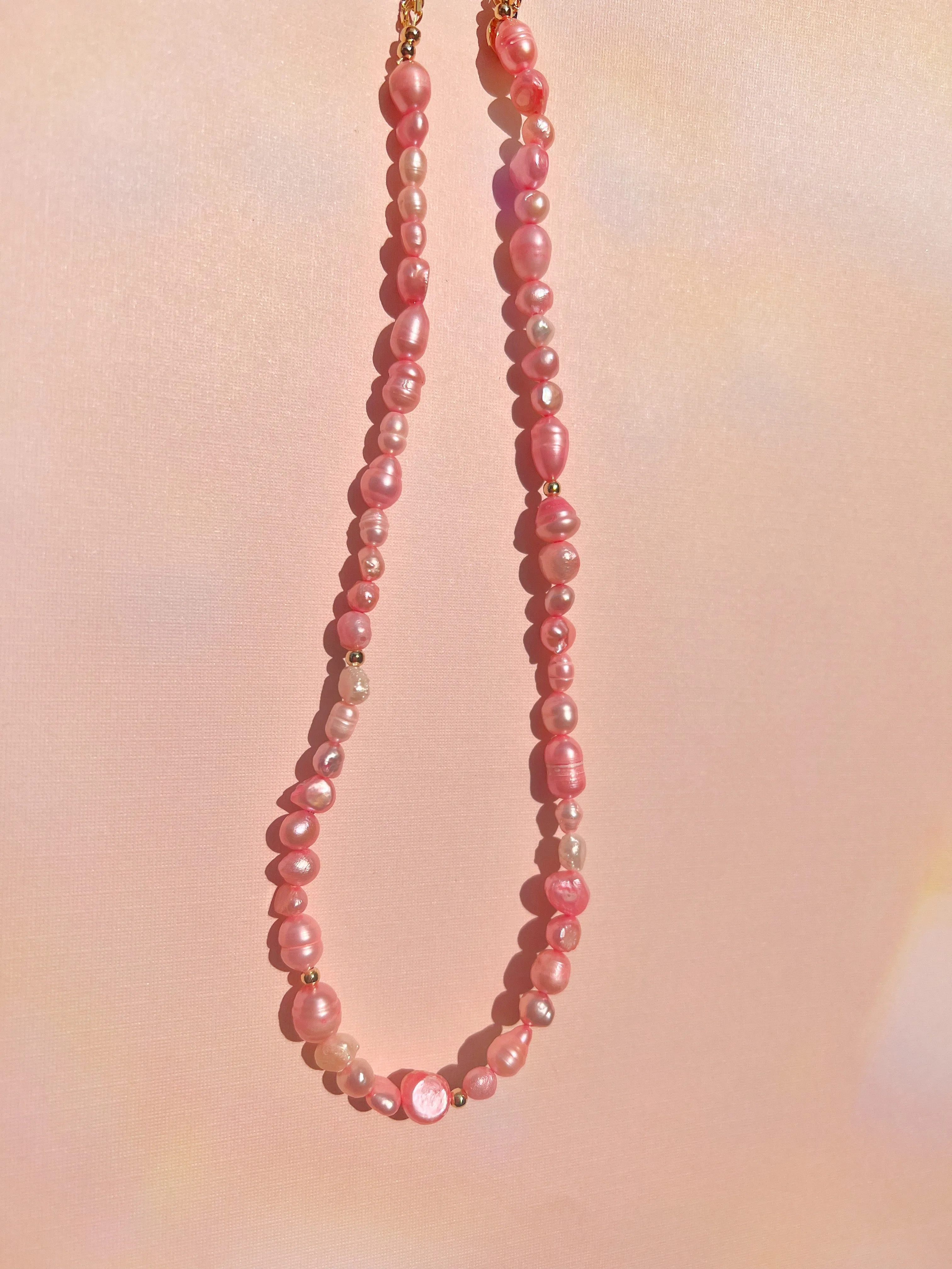 Flamingo Pearl Necklace