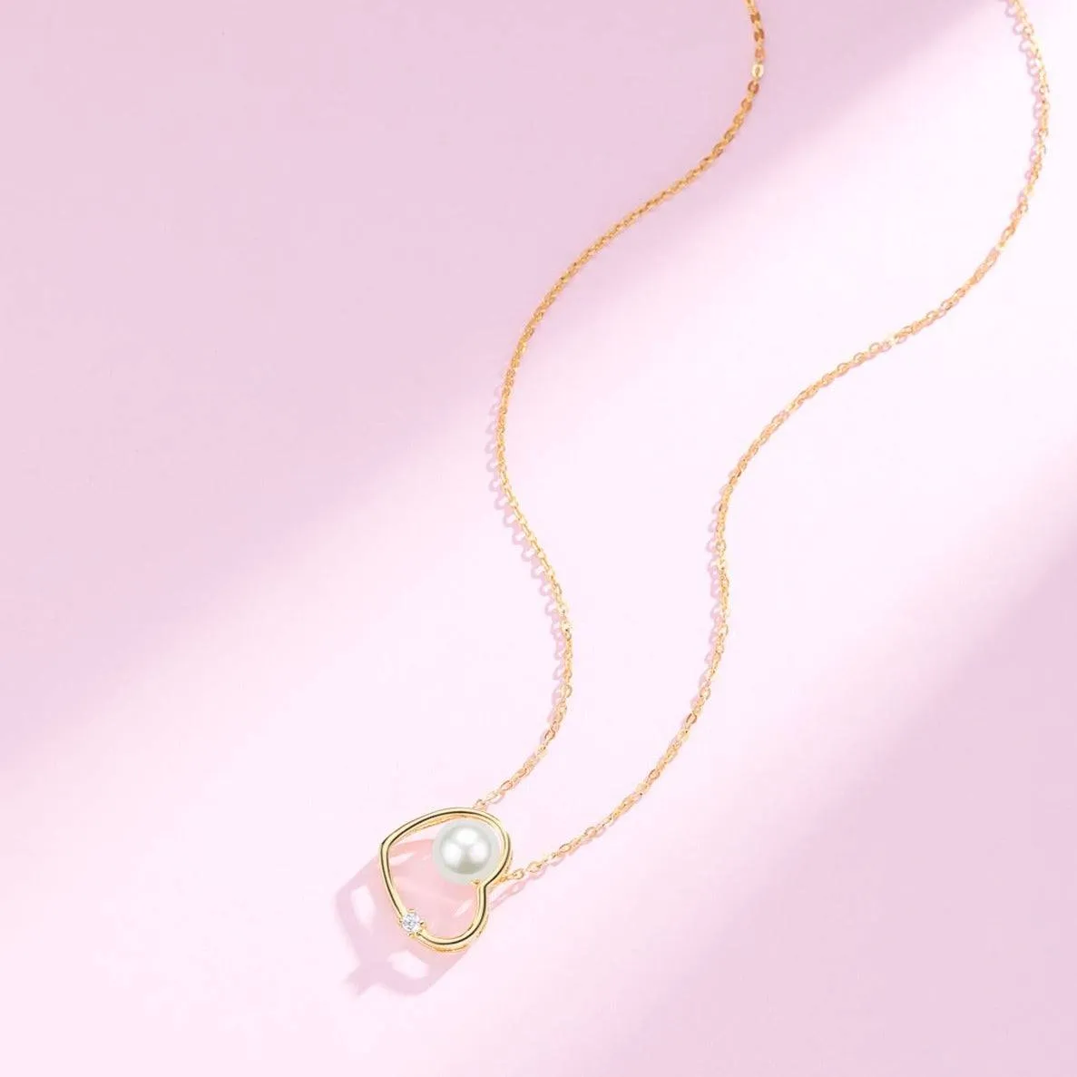 Heart Pendant with Freshwater Pearl Necklace