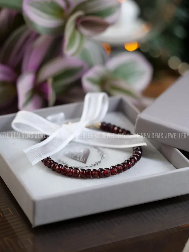 Hessonite Garnet 5 mm Beaded Natural Gemstone Sterling Silver / 14ct Gold Filled Elastic Bracelet, Top  Gift Jewelry, January birthstone