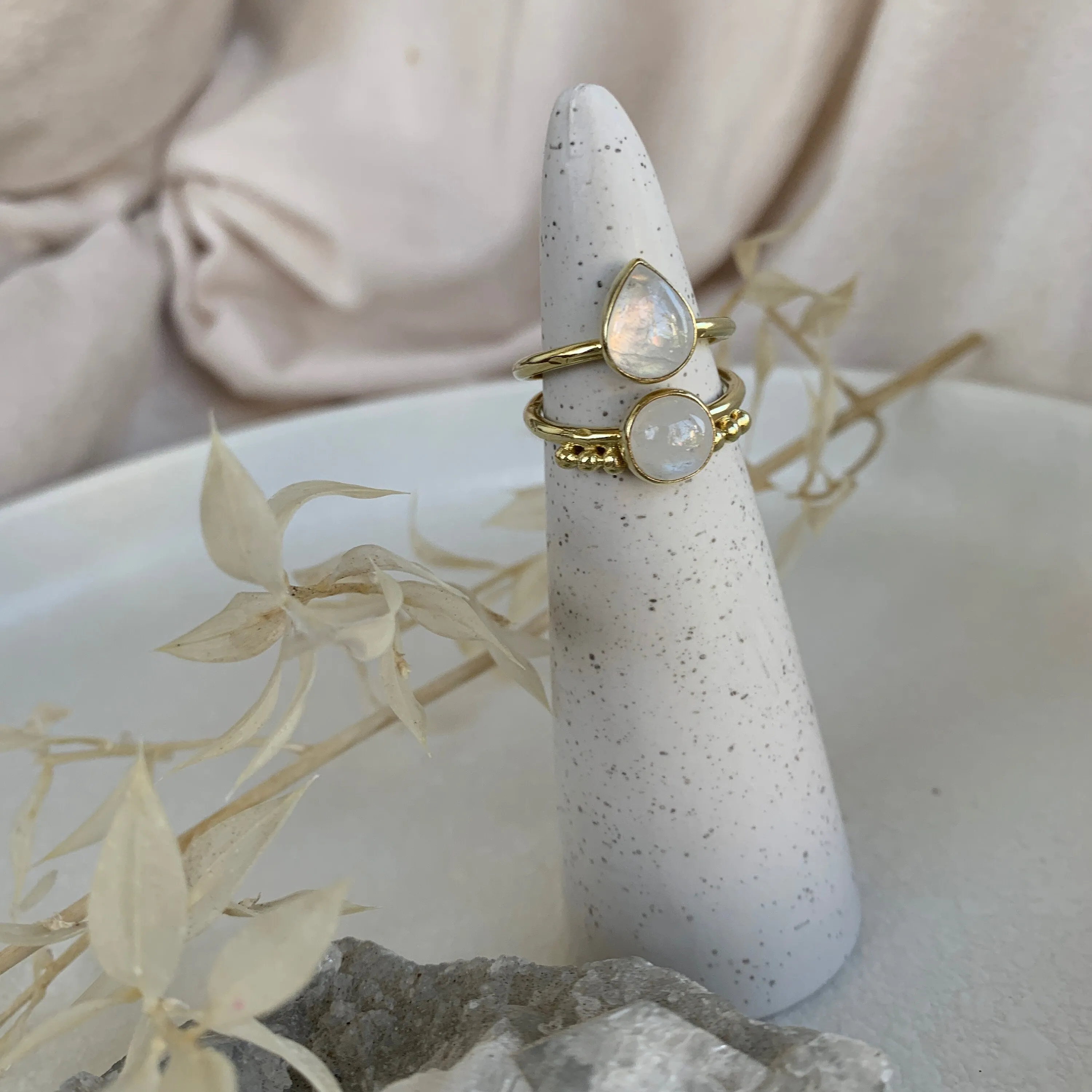 Lucia 14K Gold Rainbow Moonstone
