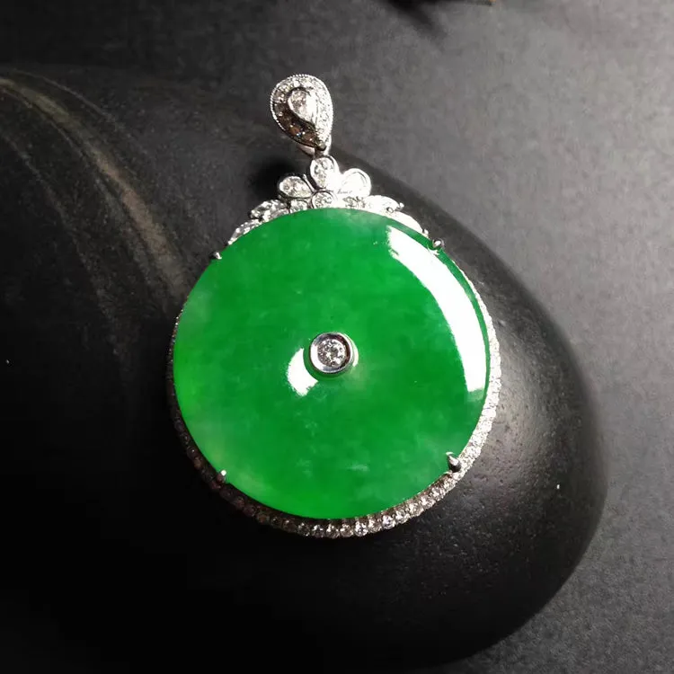 Natural Jade Pendant Jadeite Gold Pendant PT210