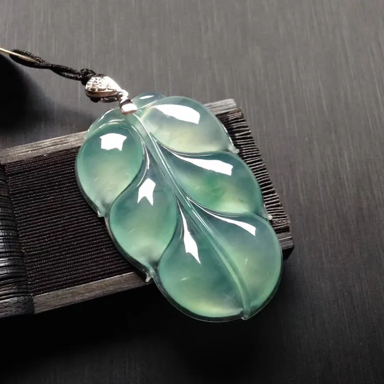 Natural Jade Pendant Jadeite Pendant PT435