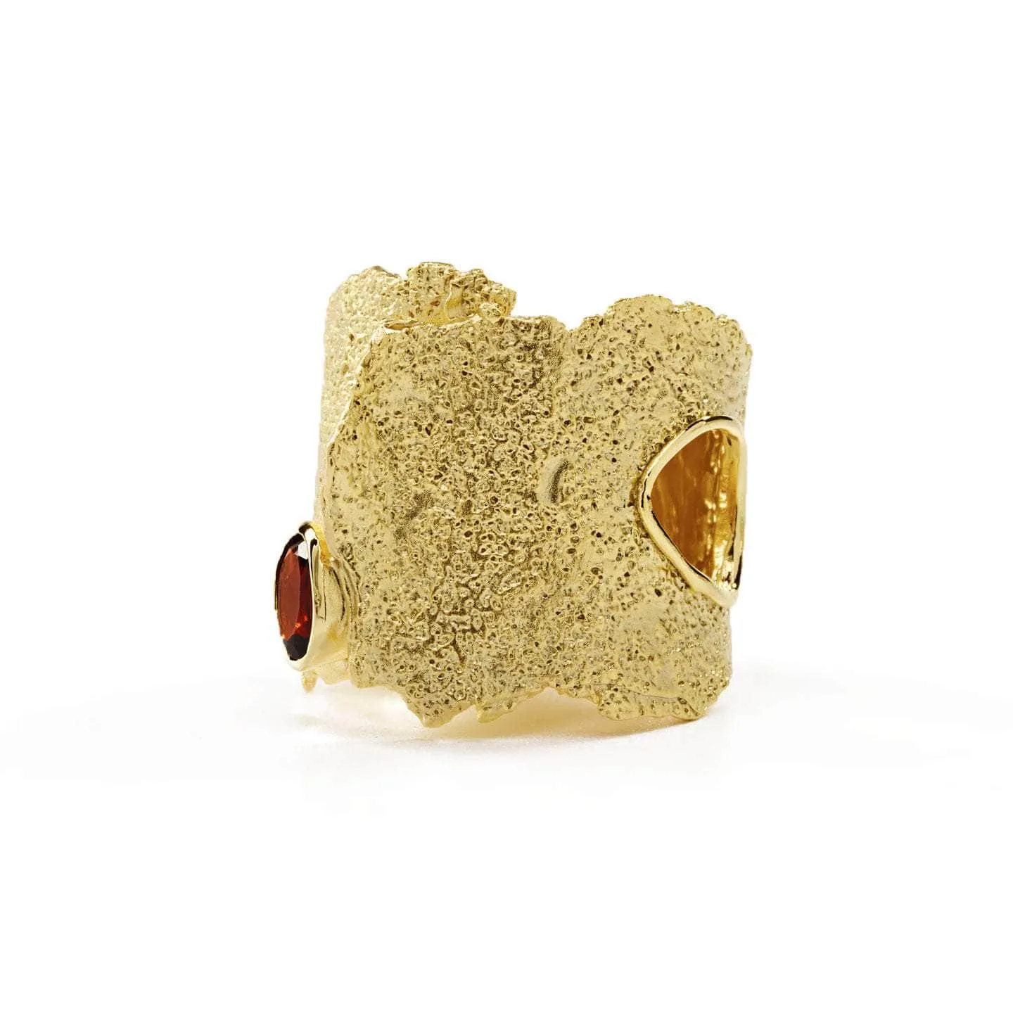 Otthild Garnet Ring