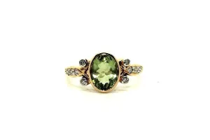 Peridot & Diamond Bezel Set Ring Ad No.0320