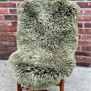 Peridot Peace Sheepskin