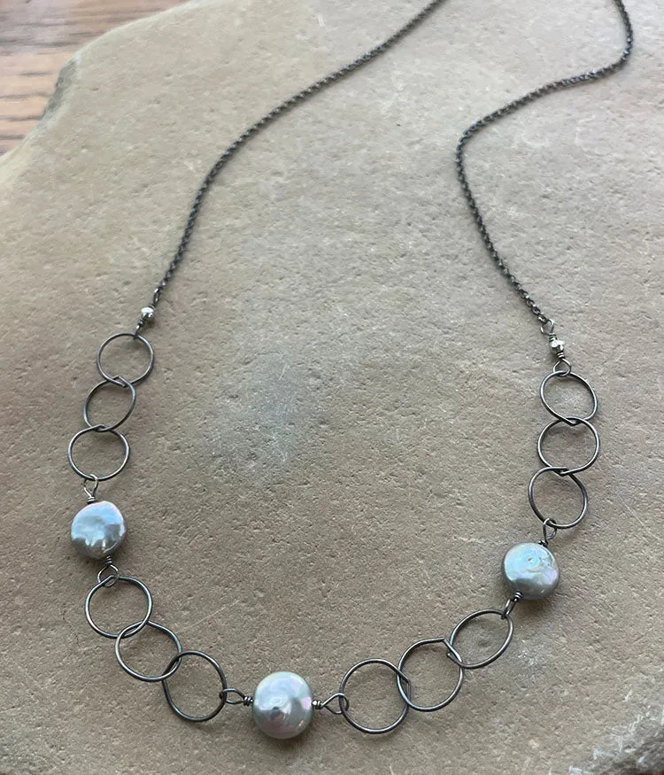 Reflection Pearl Chain Necklace