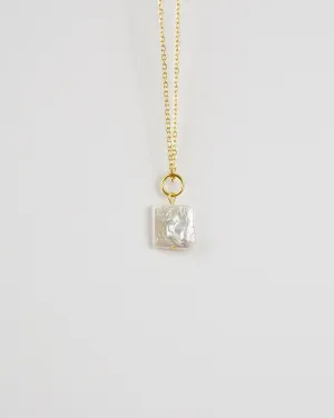 Square Pendant Pearl Necklace