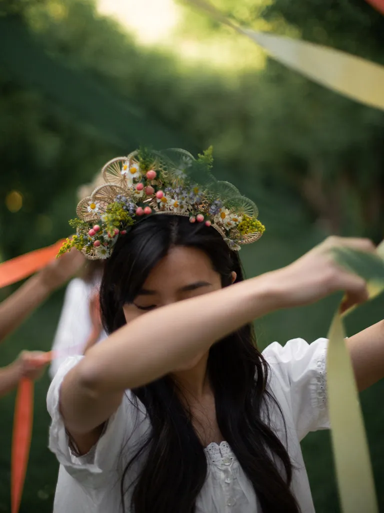 Straw Crown