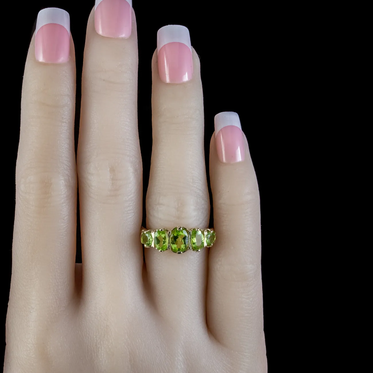 Victorian Style Peridot Five Stone Ring 9ct Gold 2.5ct Of Peridot
